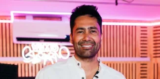 Luis Jiménez debuta en el lujoso negocio de fiestas en la playa y cata de gin.