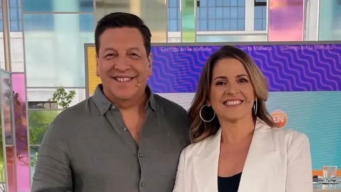 El periodista de "Contigo en la mañana" cambiaría Chilevisión por la competencia. El periodista de "Contigo en la mañana" cambiaría Chilevisión por la competencia.