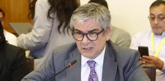Marcel destaca el alarmante ausentismo en el sector público y presenta un plan piloto.