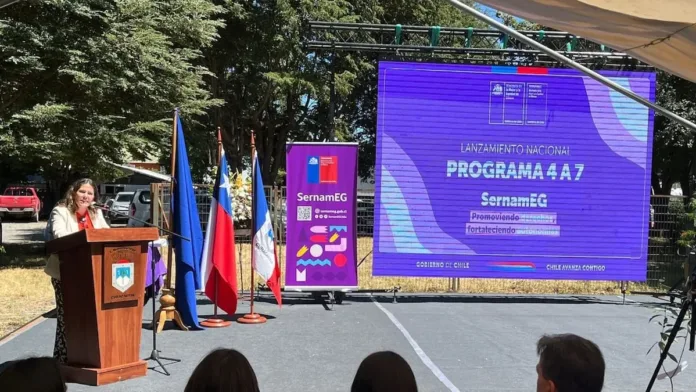 El programa 4 a 7 del Sernameg se expande a 341 colegios en 2025. El programa 4 a 7 del Sernameg se expande a 341 colegios en 2025.