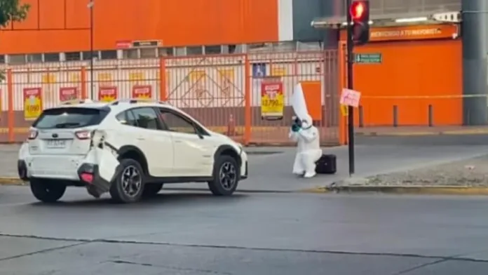 Delincuentes intentan robar un cajero automático en Pudahuel Delincuentes intentan robar un cajero automático en Pudahuel