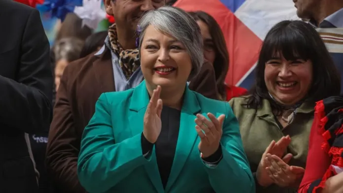 La reforma de pensiones: un avance hacia la equidad y seguridad financiera para mujeres. La reforma de pensiones: un avance hacia la equidad y seguridad financiera para mujeres.