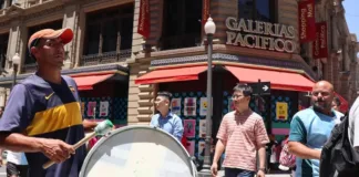 "El dolor de ya no ser": un homenaje a la decadencia y gloria de la calle Florida.