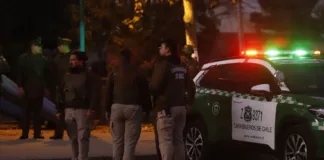 Banda armada roba dos vehículos en Santiago en un tour delictual relámpago.