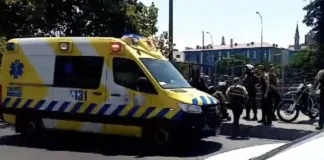 Hombre herido tras altercado entre limpiavidrios y automovilista en Santiago.