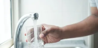 Descubre cómo acceder al subsidio de agua en Chile y ahorra en tu consumo.
