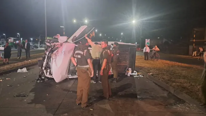 Tragedia en Temuco: un choque deja 11 heridos y una bebé pierde la vida. Tragedia en Temuco: un choque deja 11 heridos y una bebé pierde la vida.
