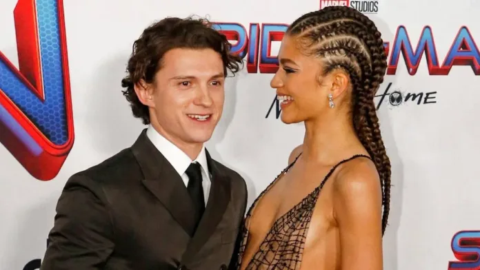 Tom Holland sorprende a Zendaya con un gesto especial en su marca de cervezas Bero. Tom Holland sorprende a Zendaya con un gesto especial en su marca de cervezas Bero.