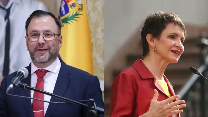 El canciller venezolano critica a políticos chilenos por su relación con EE.UU. El canciller venezolano critica a políticos chilenos por su relación con EE.UU.
