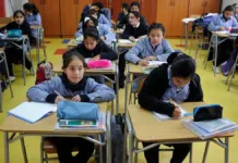 Calendario Escolar 2025 en Chile: fechas clave y vacaciones por región.