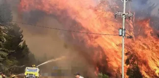 El fuego avanza sin control en El Bolsón