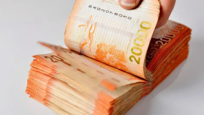 Bono de Graduación 2025: requisitos y monto para estudiantes de Cuarto Medio en Chile. Bono de Graduación 2025: requisitos y monto para estudiantes de Cuarto Medio en Chile.