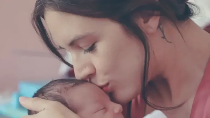 Camila Vallejo y Abel Zicavo dan la bienvenida a su segundo hijo. Camila Vallejo y Abel Zicavo dan la bienvenida a su segundo hijo.