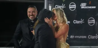 Negro Piñera y Carla Ochoa deslumbran en la gala del Festival de Viña.