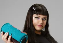Flor Álvarez: de la calle a la cumbia