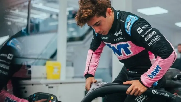 Franco Colapinto toma el lugar de Jack Doohan en la competencia automovilística. Franco Colapinto toma el lugar de Jack Doohan en la competencia automovilística.