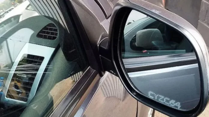 Nueva normativa: grabado de patentes en vehículos para combatir el robo de autos. Nueva normativa: grabado de patentes en vehículos para combatir el robo de autos.