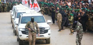 Hamás entrega cuatro rehenes; Israel libera a cientos de palestinos en un intercambio.