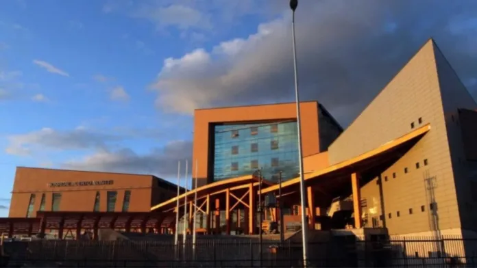 Médico acusado de abuso sexual es desvinculado del Hospital Regional de Puerto Montt. Médico acusado de abuso sexual es desvinculado del Hospital Regional de Puerto Montt.