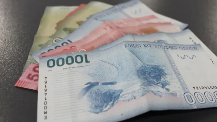 Chile aprueba reforma: PGU sube a $250 mil Chile aprueba reforma: PGU sube a $250 mil