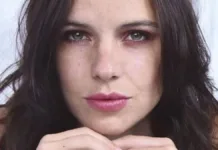 Actriz critica a la Red de Actrices Chilenas tras escándalo en Premios Caleuche.