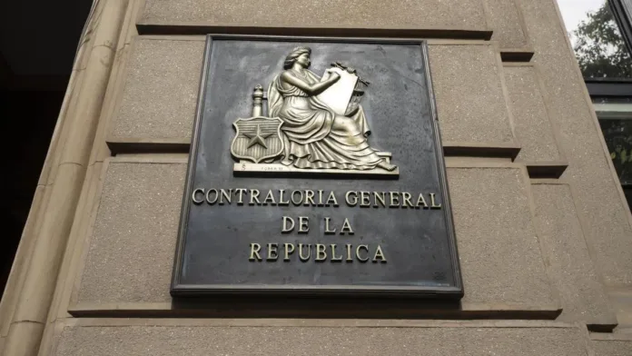 Cuatro puntos clave que Contraloría debe aclarar sobre el traspaso de Corfo. Cuatro puntos clave que Contraloría debe aclarar sobre el traspaso de Corfo.