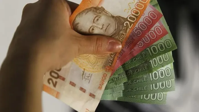 Chile lanza reforma de pensiones para reducir desigualdades y mejorar jubilaciones. Chile lanza reforma de pensiones para reducir desigualdades y mejorar jubilaciones.