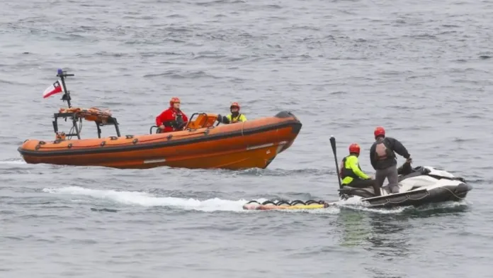 Segundo cuerpo encontrado en Talcahuano; la búsqueda de desaparecidos sigue. Segundo cuerpo encontrado en Talcahuano; la búsqueda de desaparecidos sigue.