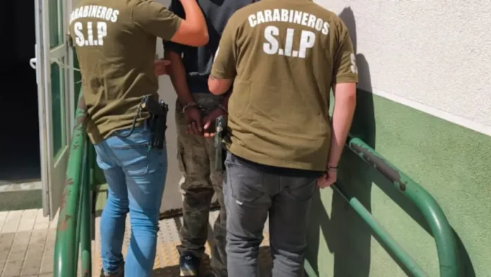 Un hombre secuestrado envía un mensaje de auxilio en Limache. Un hombre secuestrado envía un mensaje de auxilio en Limache.