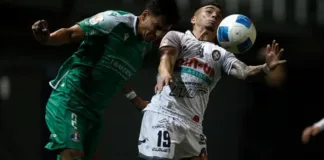 Audax Italiano logra una emocionante remontada ante Limache y se posiciona segundo.