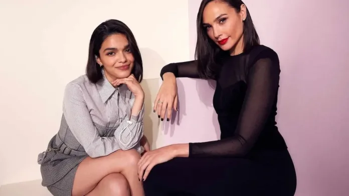 Diferencias entre Gal Gadot y Rachel Zegler generan controversia en "Blancanieves". Diferencias entre Gal Gadot y Rachel Zegler generan controversia en "Blancanieves".