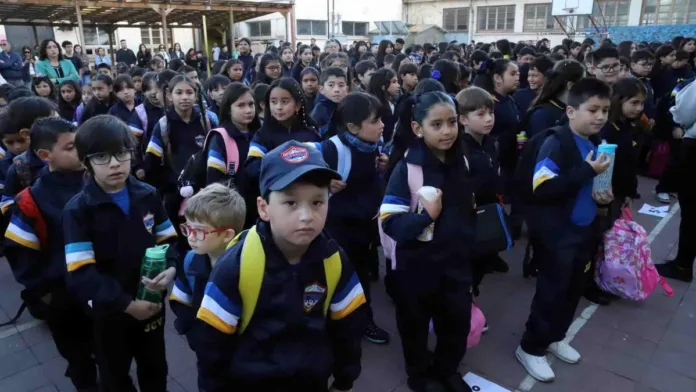 Año escolar 2025: descubre los tres bonos disponibles para estudiantes. Año escolar 2025: descubre los tres bonos disponibles para estudiantes.