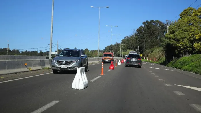 Reapertura del camino internacional en Concón tras reparación de socavón. Reapertura del camino internacional en Concón tras reparación de socavón.