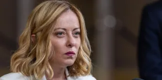 Meloni limita el acceso de argentinos al pasaporte italiano y frena su inmigración.