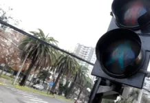 Corte de luz en Chile: más de 40 mil afectados en La Araucanía y Los Lagos.