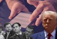 Asesores de Trump filtran información al incluir a periodista en reunión secreta.