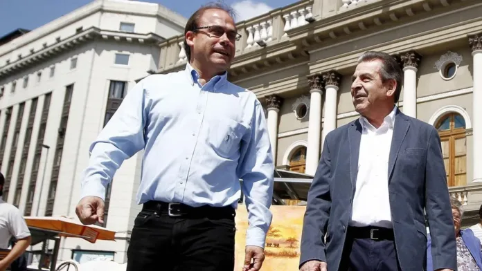 Alberto Undurraga será proclamado candidato presidencial por la DC ante el desinterés de Frei. Alberto Undurraga será proclamado candidato presidencial por la DC ante el desinterés de Frei.