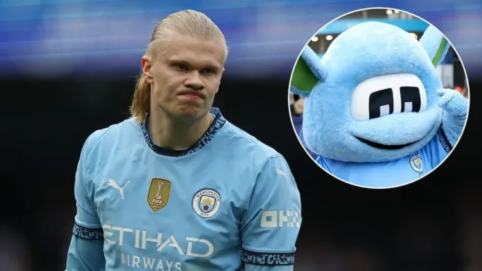 La mascota del Manchester City denuncia a Haaland por conmoción cerebral. La mascota del Manchester City denuncia a Haaland por conmoción cerebral.