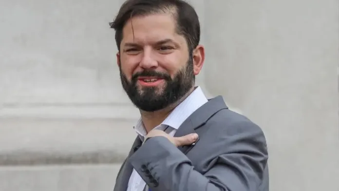 Gabriel Boric advierte a la derecha: "Por segunda vez Gabriel Boric advierte a la derecha: "Por segunda vez