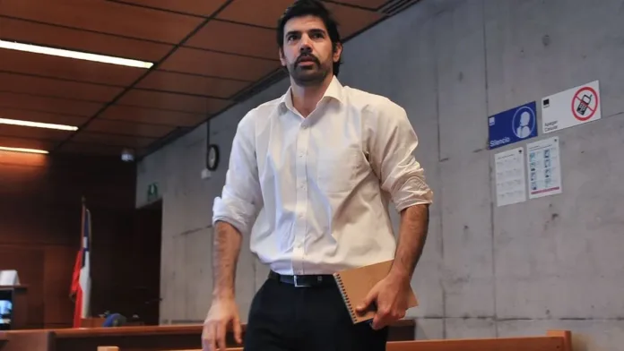 El diputado Joaquín Lavín León citado por la Fiscalía por presunta corrupción. El diputado Joaquín Lavín León citado por la Fiscalía por presunta corrupción.