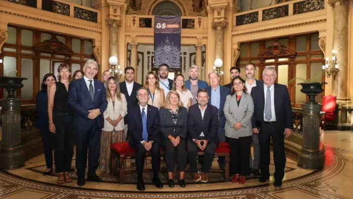 Delegación de Lombardía en Santiago: uniendo innovación y sustentabilidad. Delegación de Lombardía en Santiago: uniendo innovación y sustentabilidad.