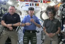 Astronautas de la NASA listos para su rescate tras 8 meses en el espacio.