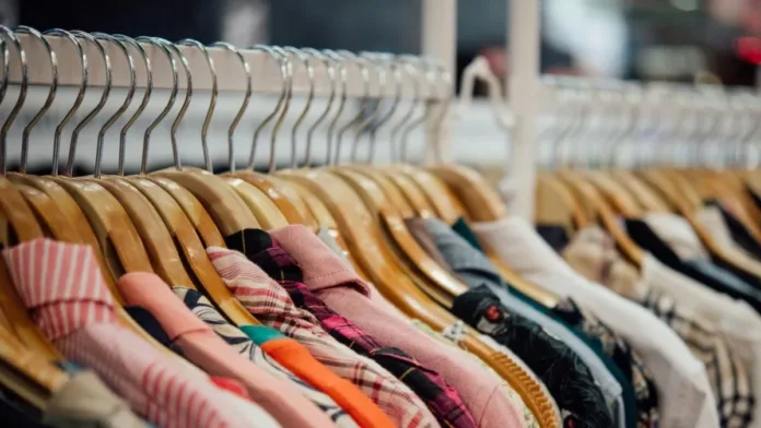 La nueva tienda de lujo en Casacostanera presenta cinco marcas exclusivas. La nueva tienda de lujo en Casacostanera presenta cinco marcas exclusivas.