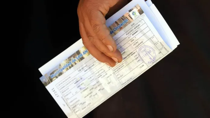 Infórmate sobre el plazo para pagar el permiso de circulación este año. Infórmate sobre el plazo para pagar el permiso de circulación este año.
