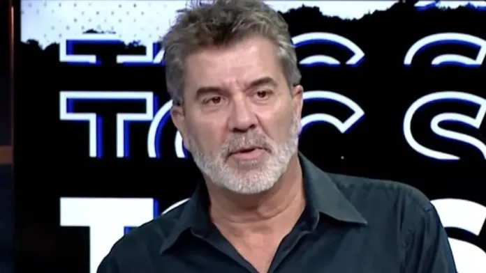 El Pollo Valdivia se despide de Toc Show con un emotivo mensaje y sorpresas. El Pollo Valdivia se despide de Toc Show con un emotivo mensaje y sorpresas.