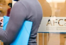 Guía completa para retirar fondos AFC y acceder a tu cesantía acumulada.