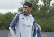 Fernando Gago reintegra a Carlos Palacios en Boca Juniors tras el castigo.