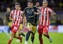Carlos Palacios brilla como titular en la victoria que posiciona a Boca Juniors como líder.