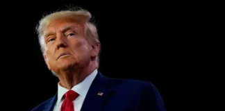 El nuevo arancel universal del 10% de Trump impacta el comercio global.