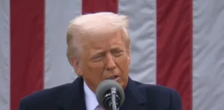 Trump celebra el "día de la liberación" con nuevos aranceles para Chile y el mundo.